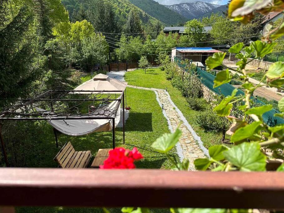 Cosy Mountain Villa In Nizepole Битола Экстерьер фото